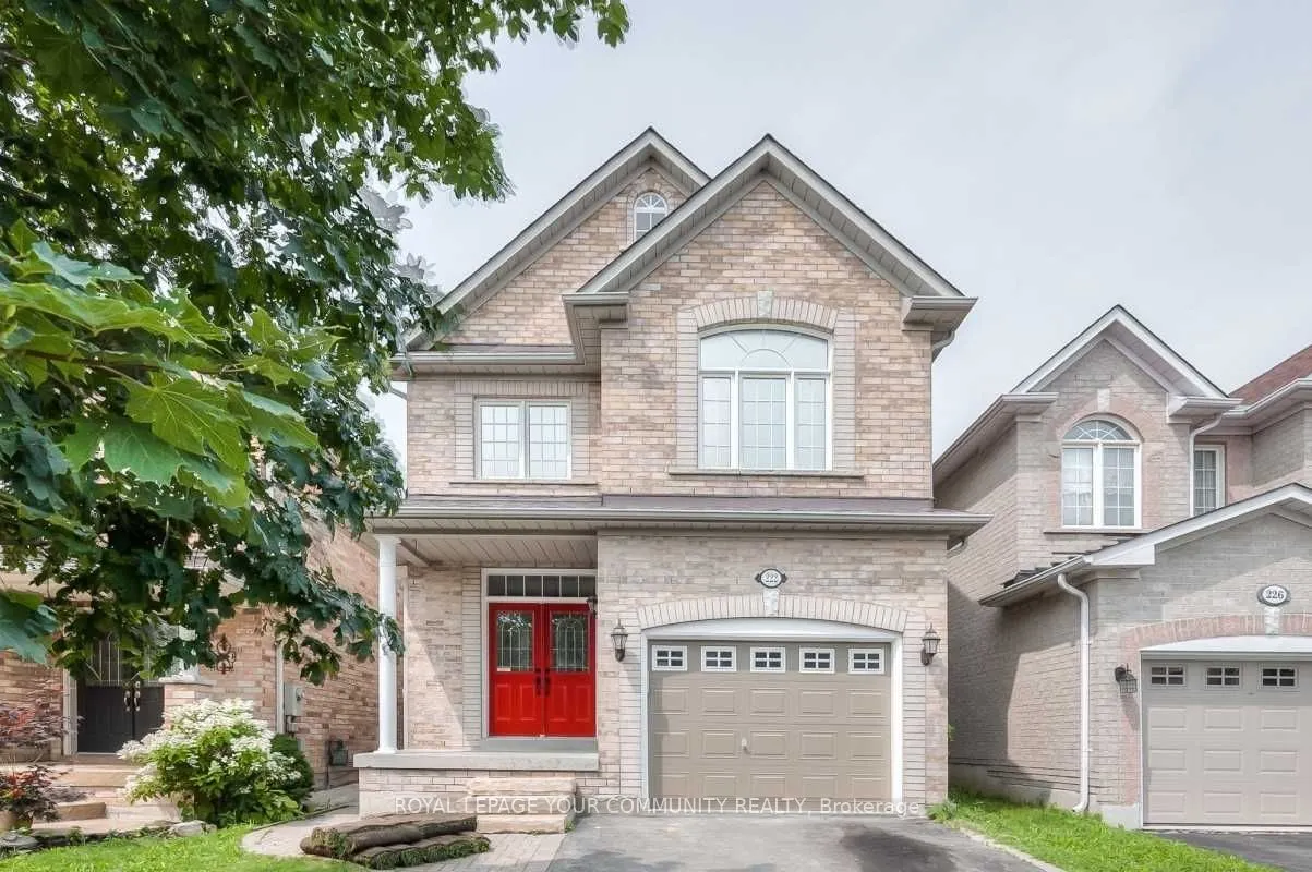 222 Kayla Crescent