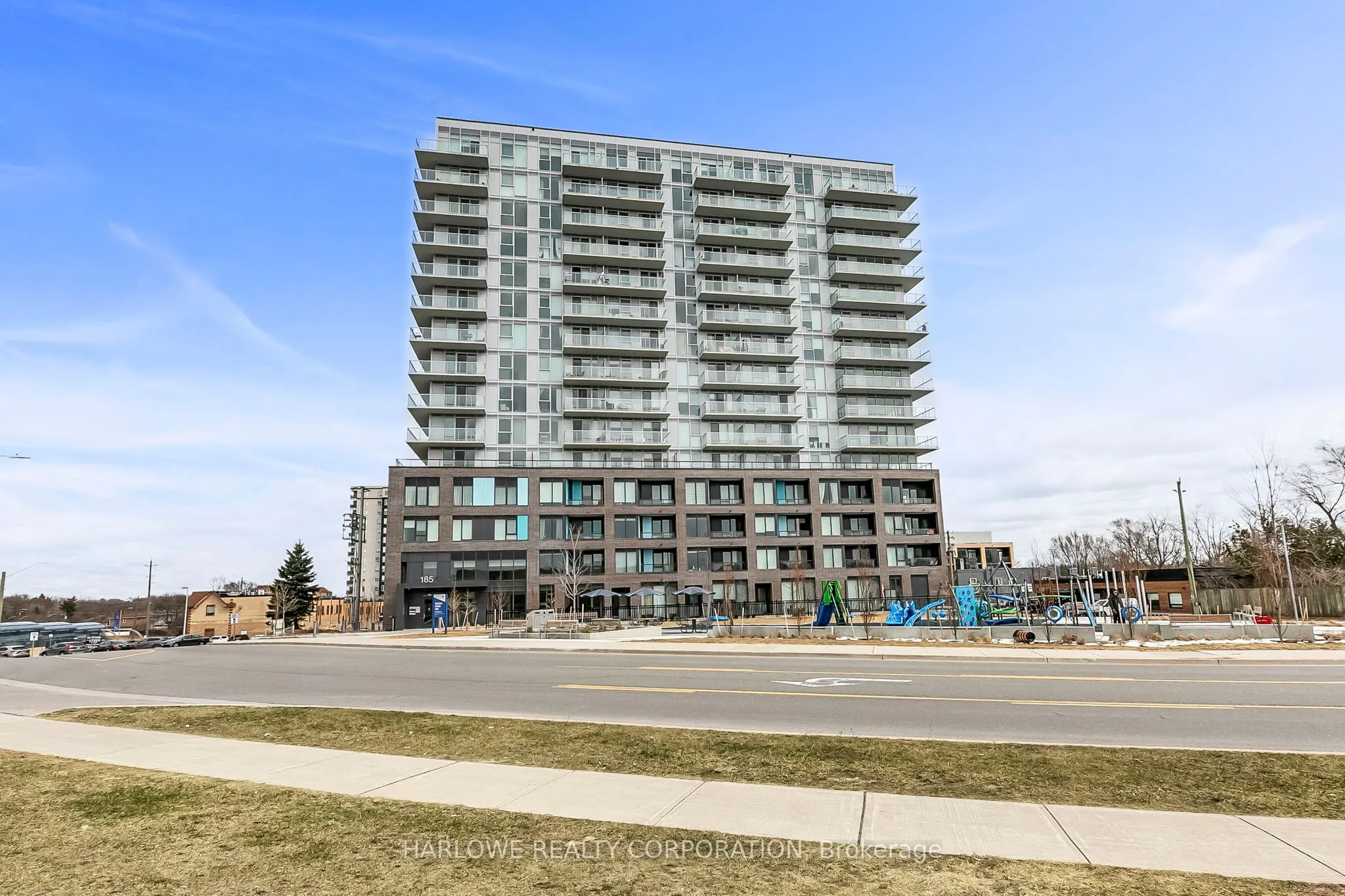 185 Deerfield Road, #1006