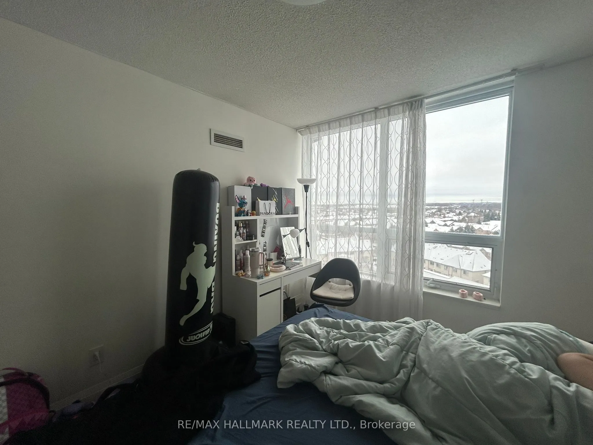 30 North Park Road, #1001