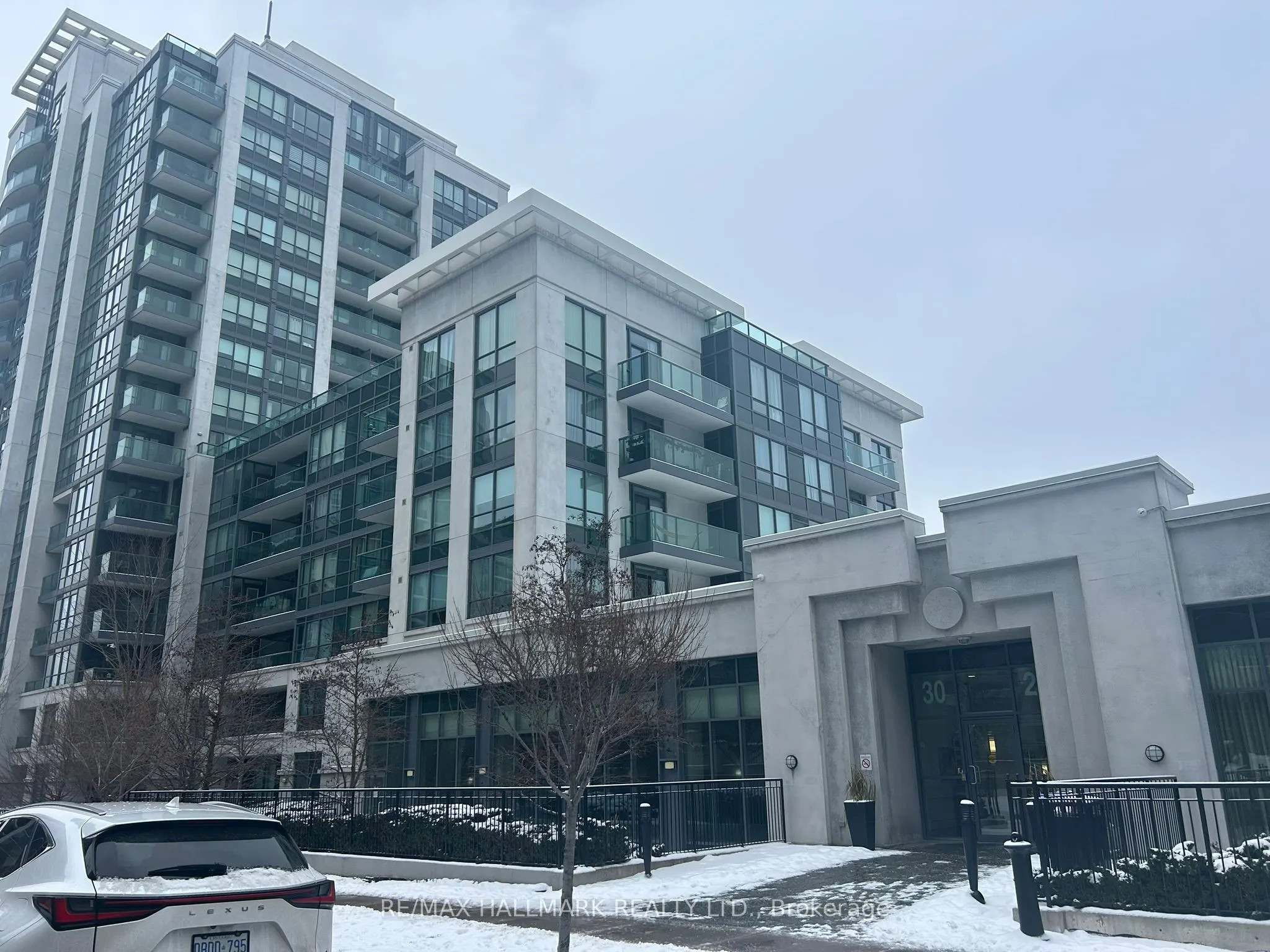30 North Park Road, #1001
