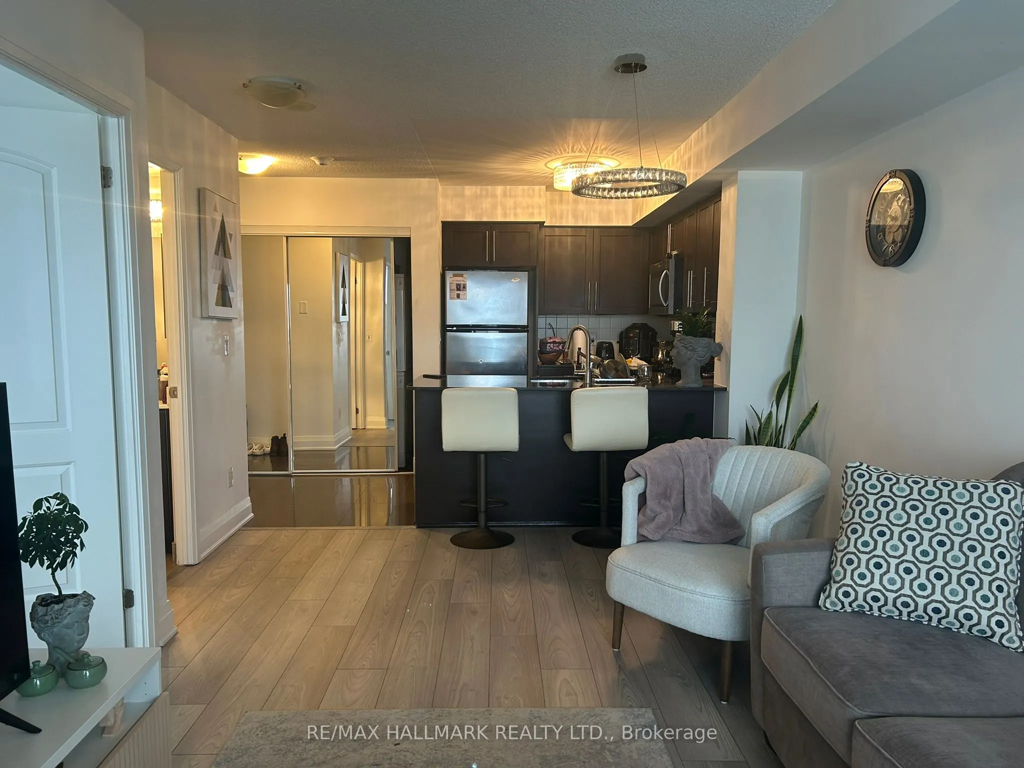 30 North Park Road, #1001