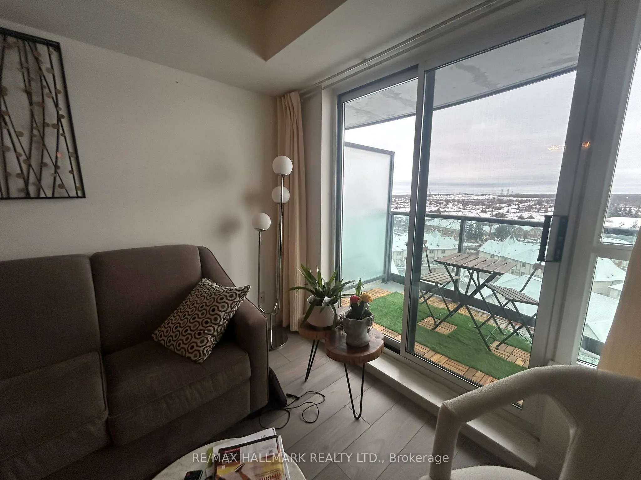 30 North Park Road, #1001