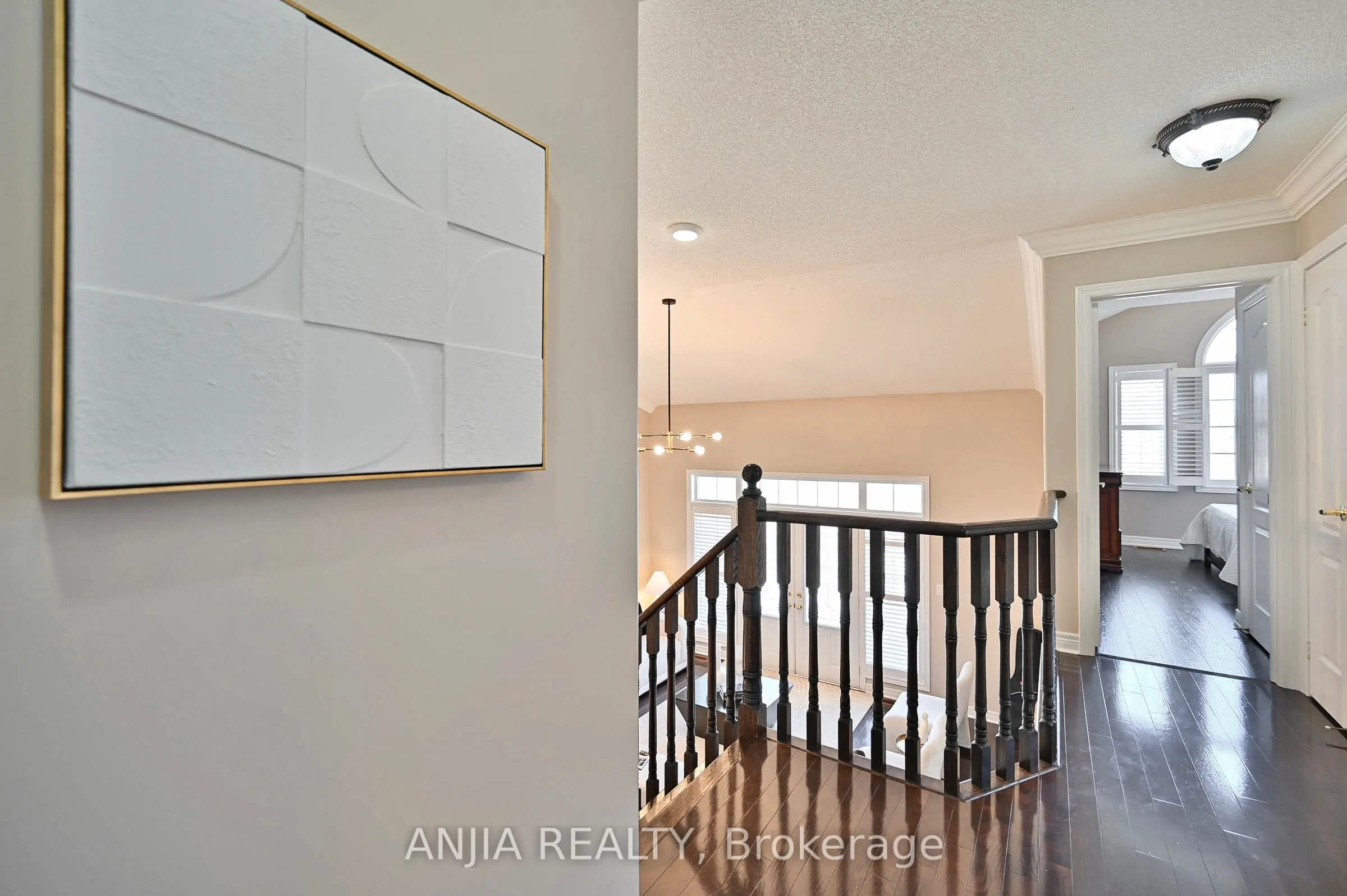 42 Grayleaf Drive