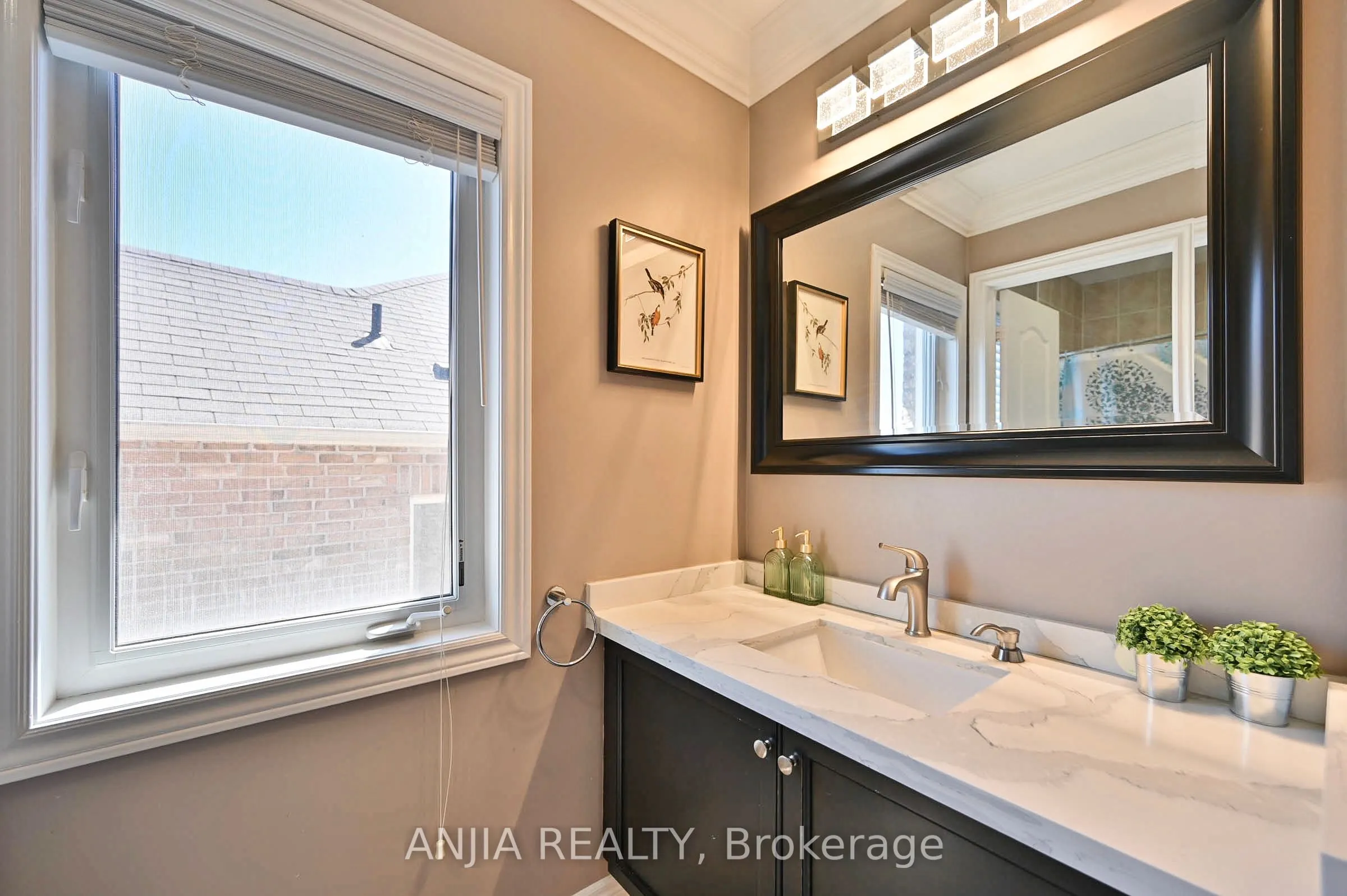 42 Grayleaf Drive