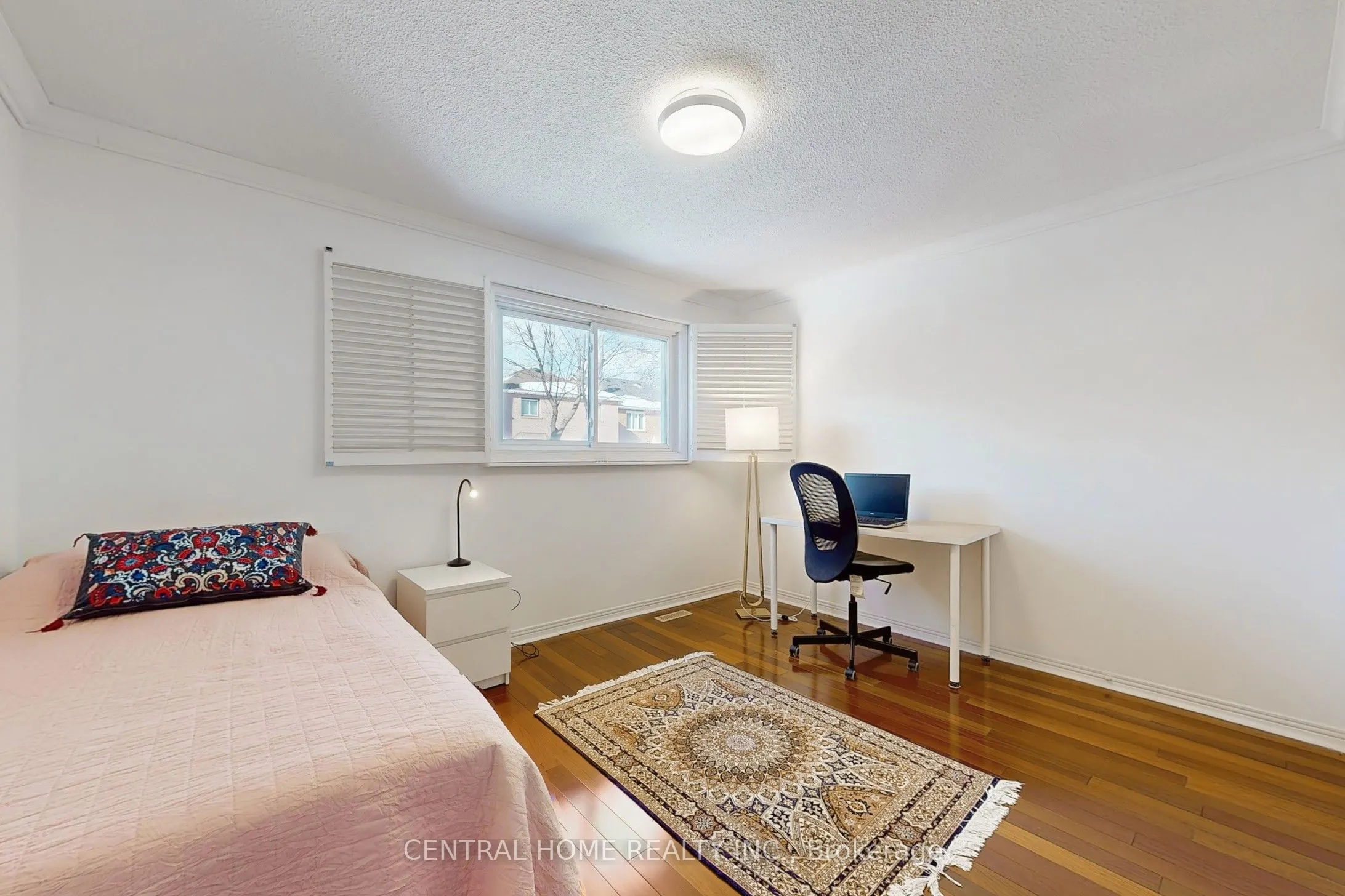 23 Heatherton Way