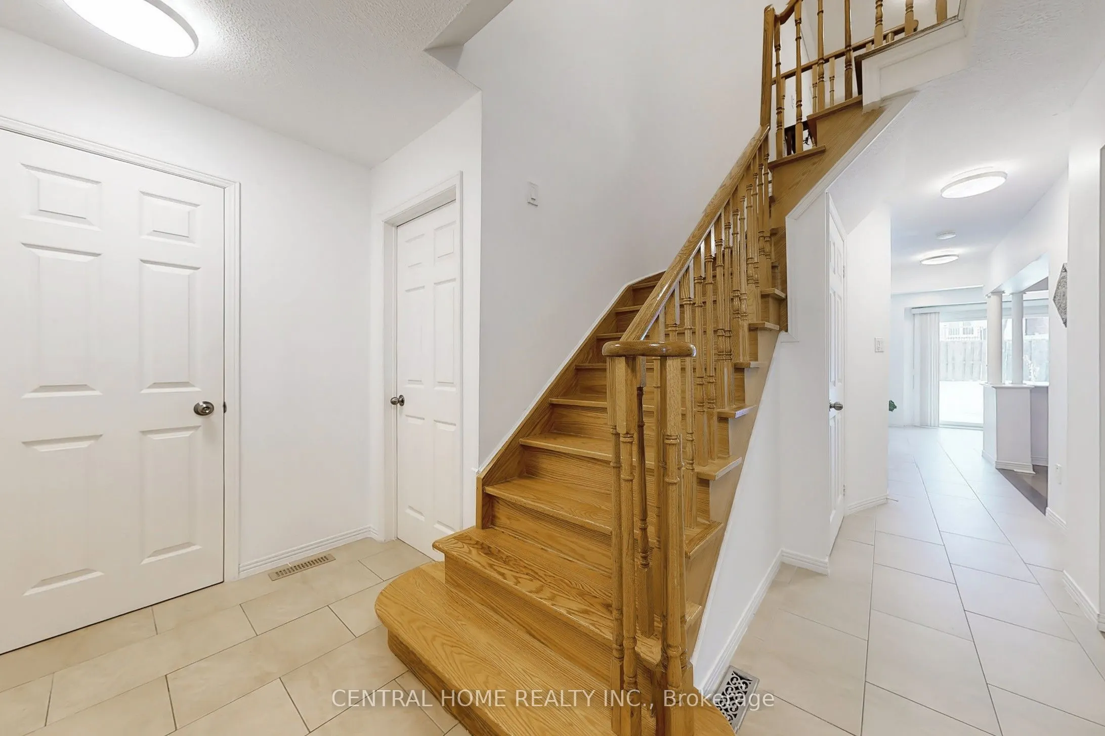 23 Heatherton Way