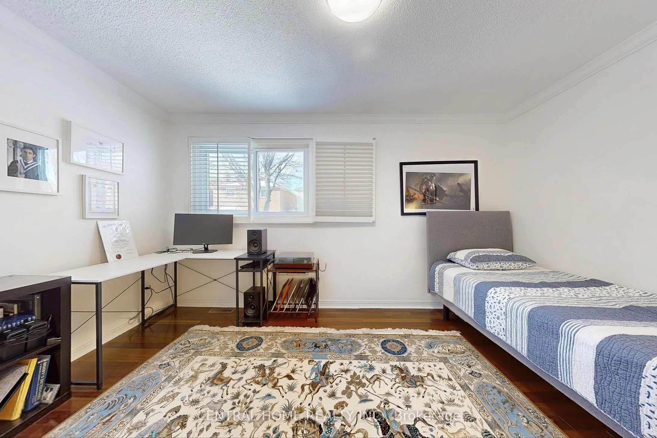 23 Heatherton Way