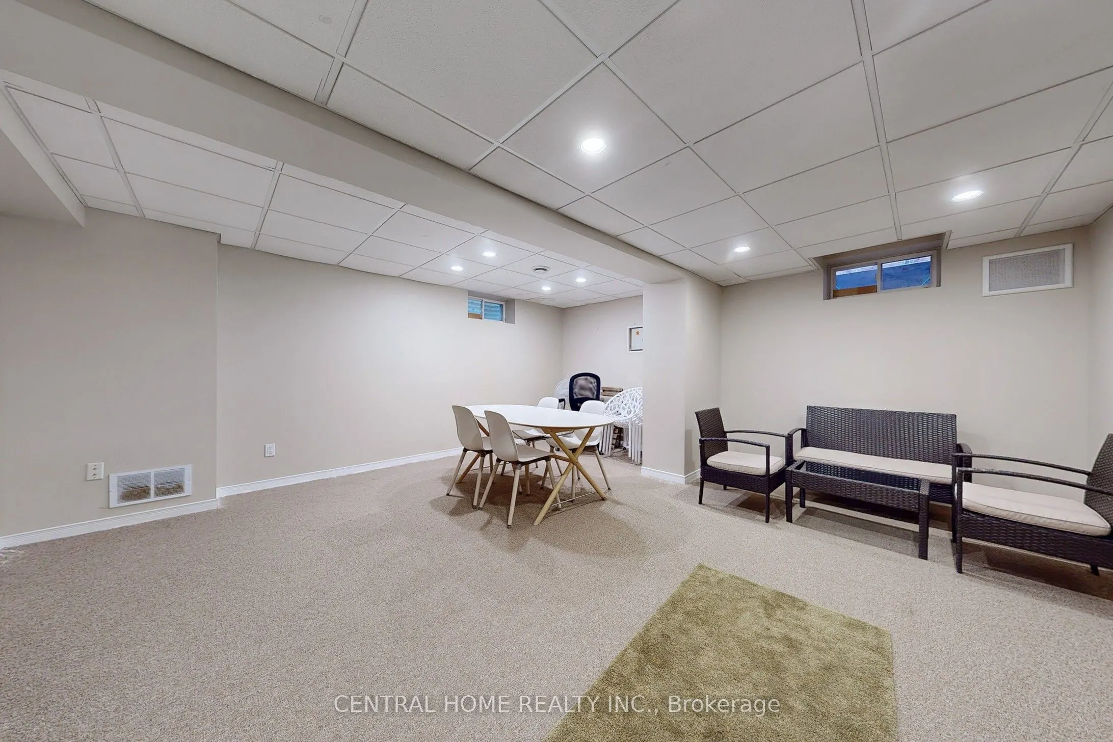 23 Heatherton Way