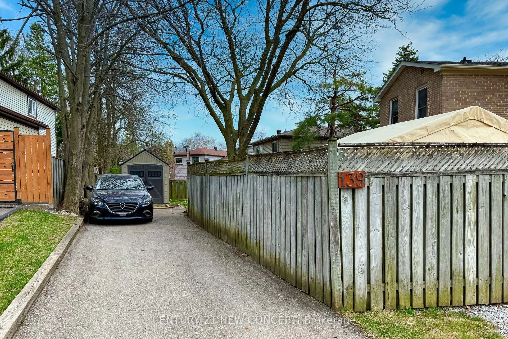 139 Avenue Road