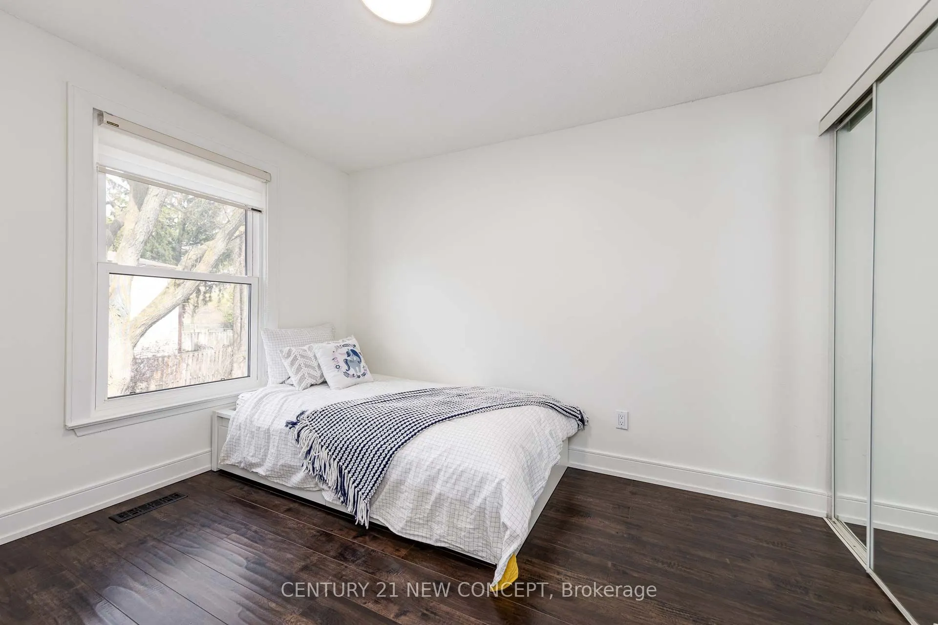 139 Avenue Road