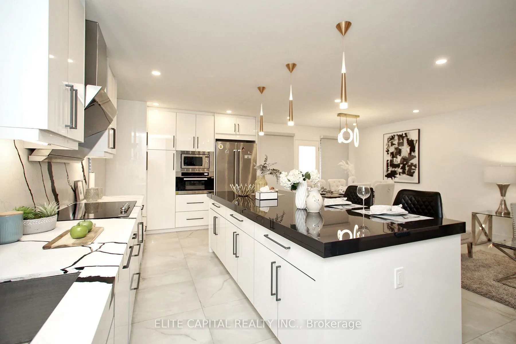 225 Snowshoe Crescent