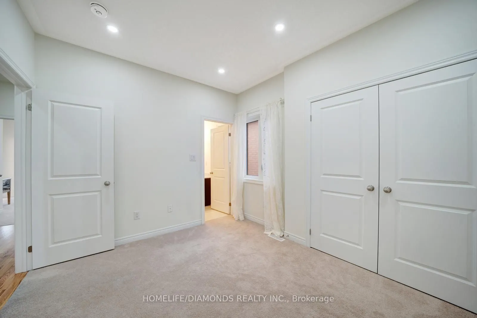 47 SUTTONRAIL Way
