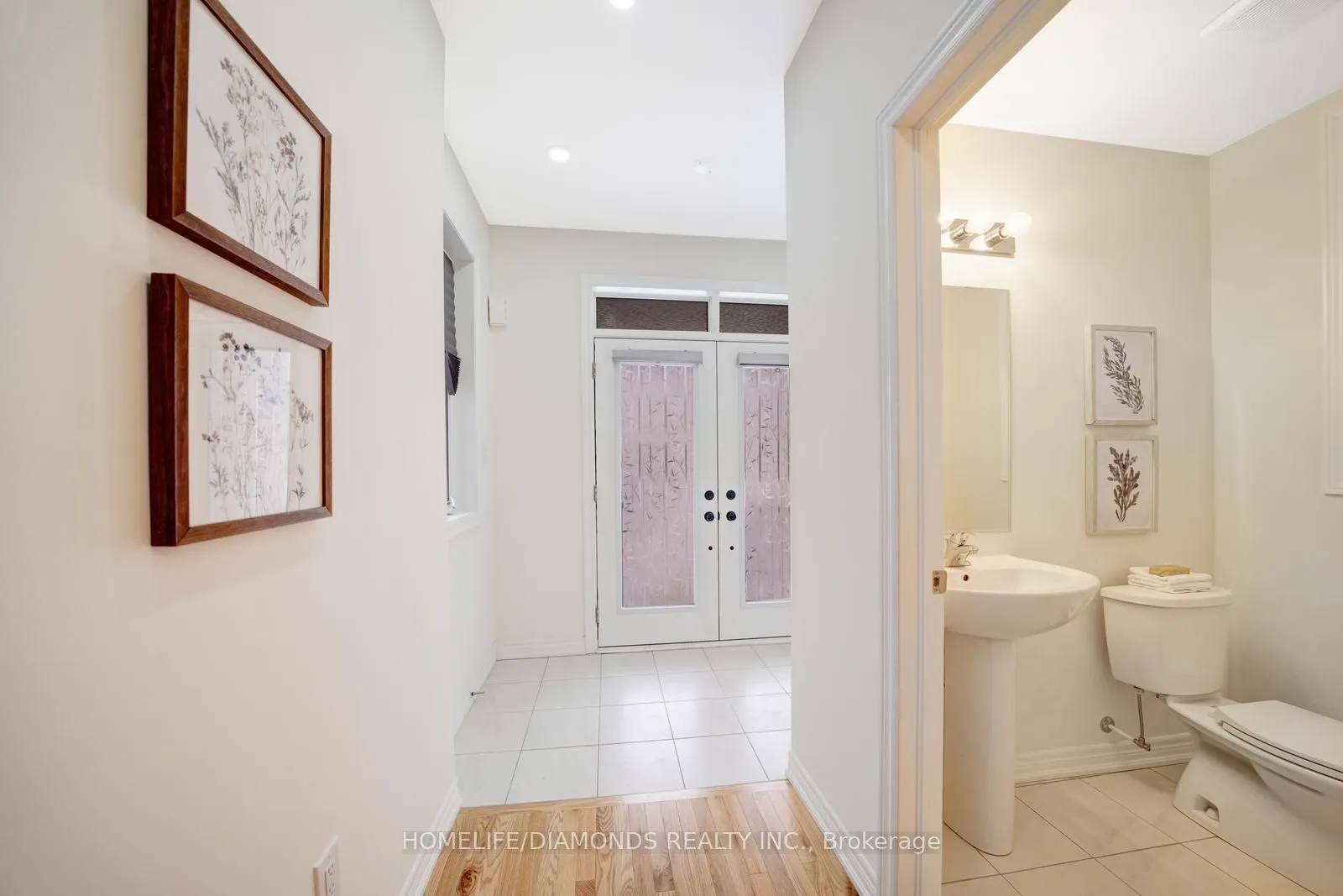 47 SUTTONRAIL Way