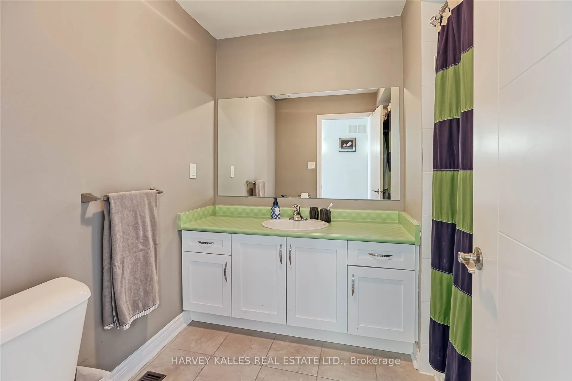 36 Canyon Gate Crescent