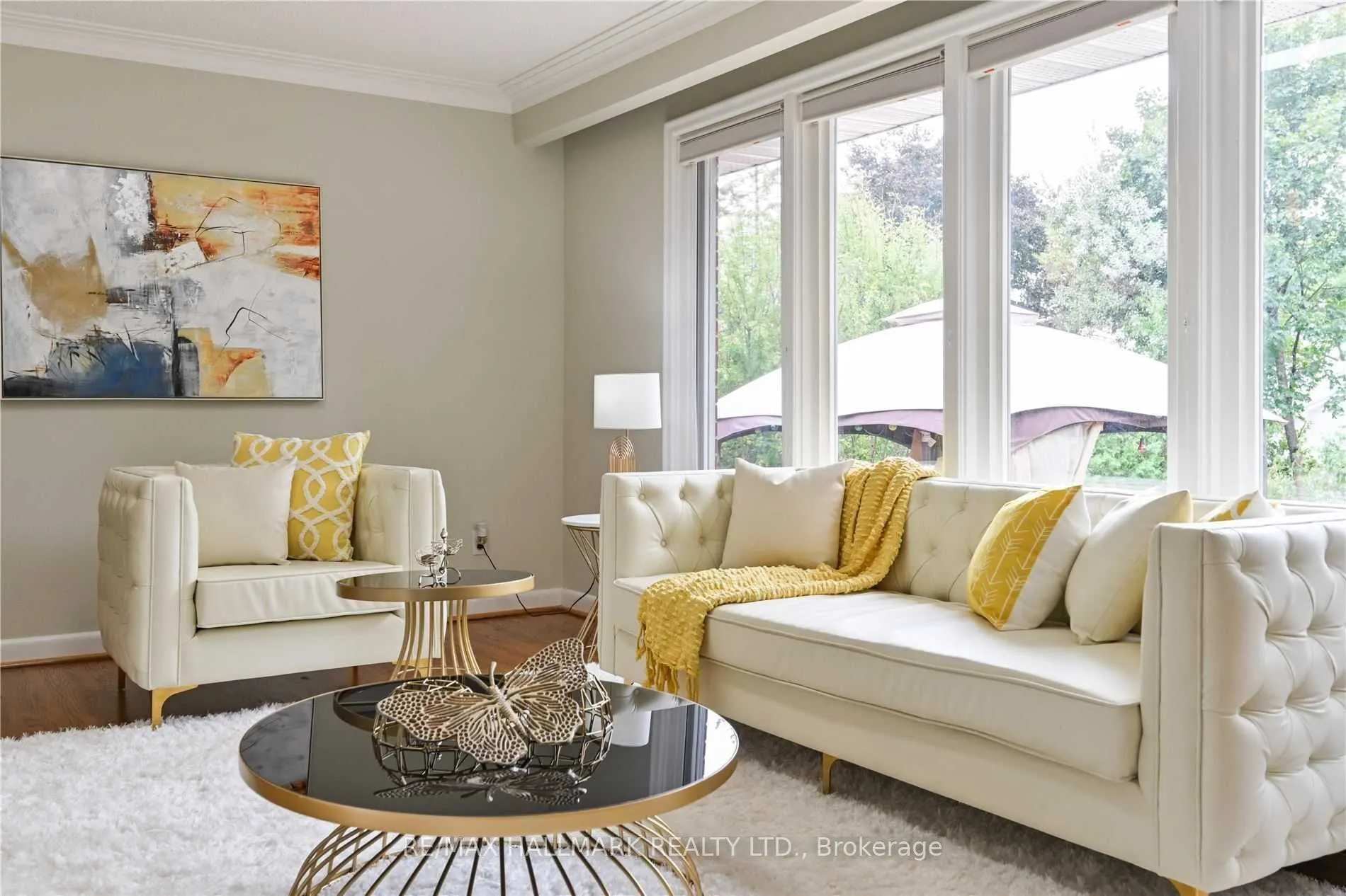 16 Cavalier Crescent