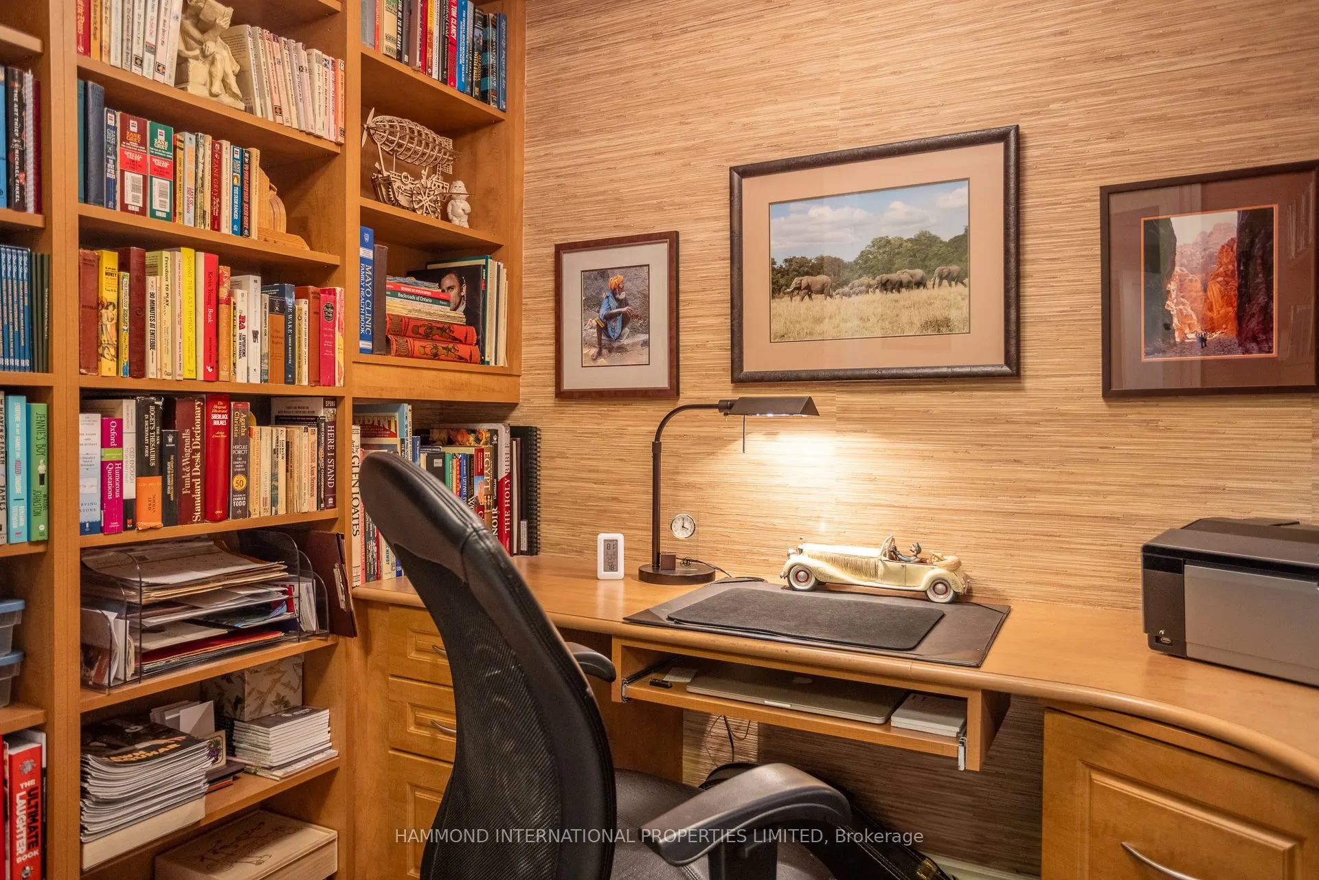 7071 Bayview Avenue, #215