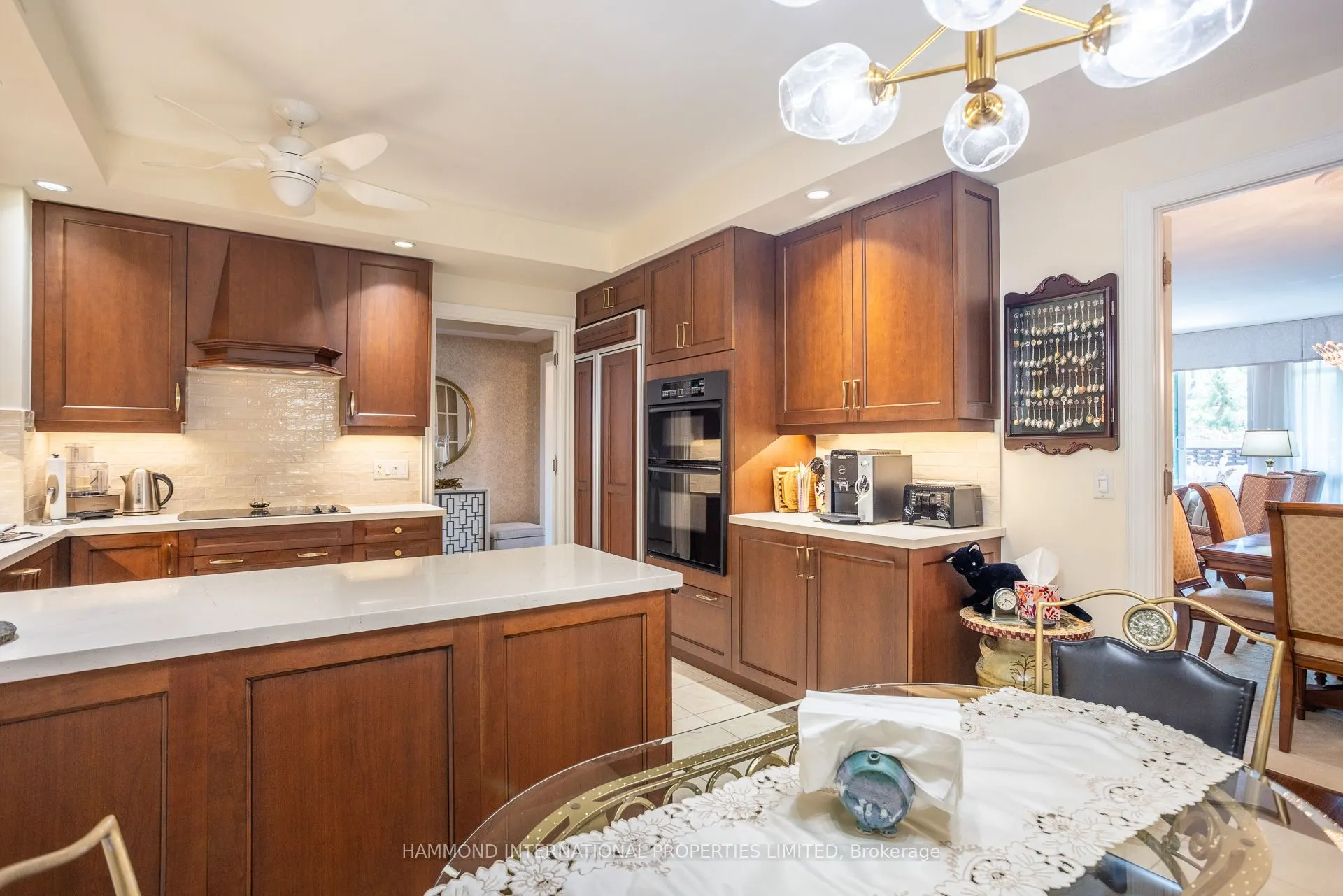 7071 Bayview Avenue, #215