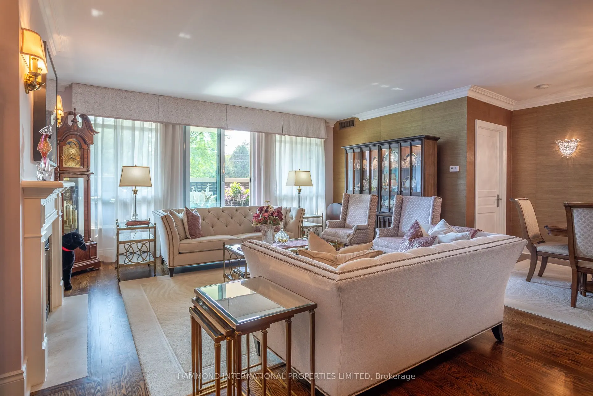7071 Bayview Avenue, #215