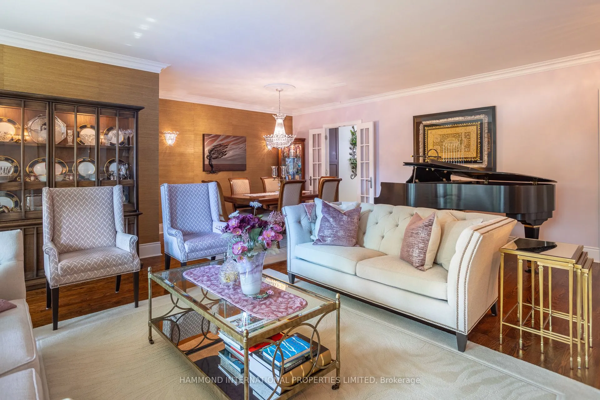 7071 Bayview Avenue, #215