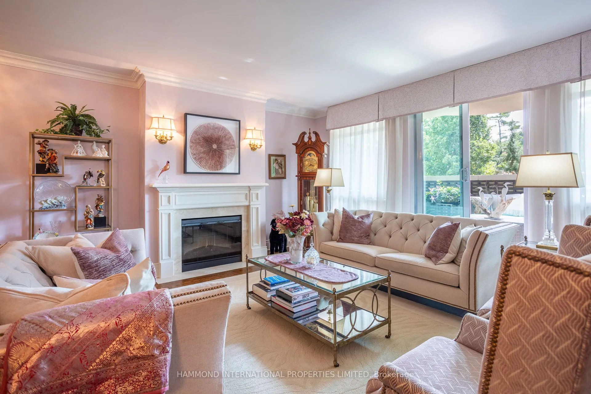 7071 Bayview Avenue, #215