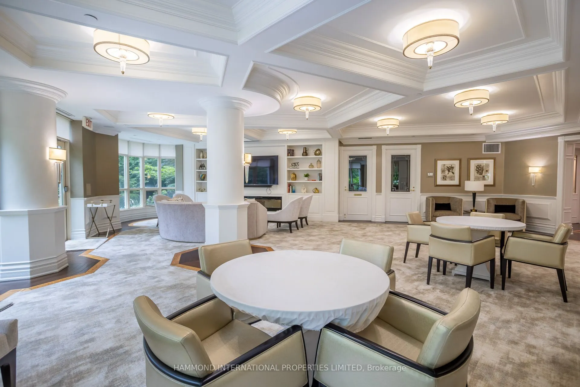 7071 Bayview Avenue, #215
