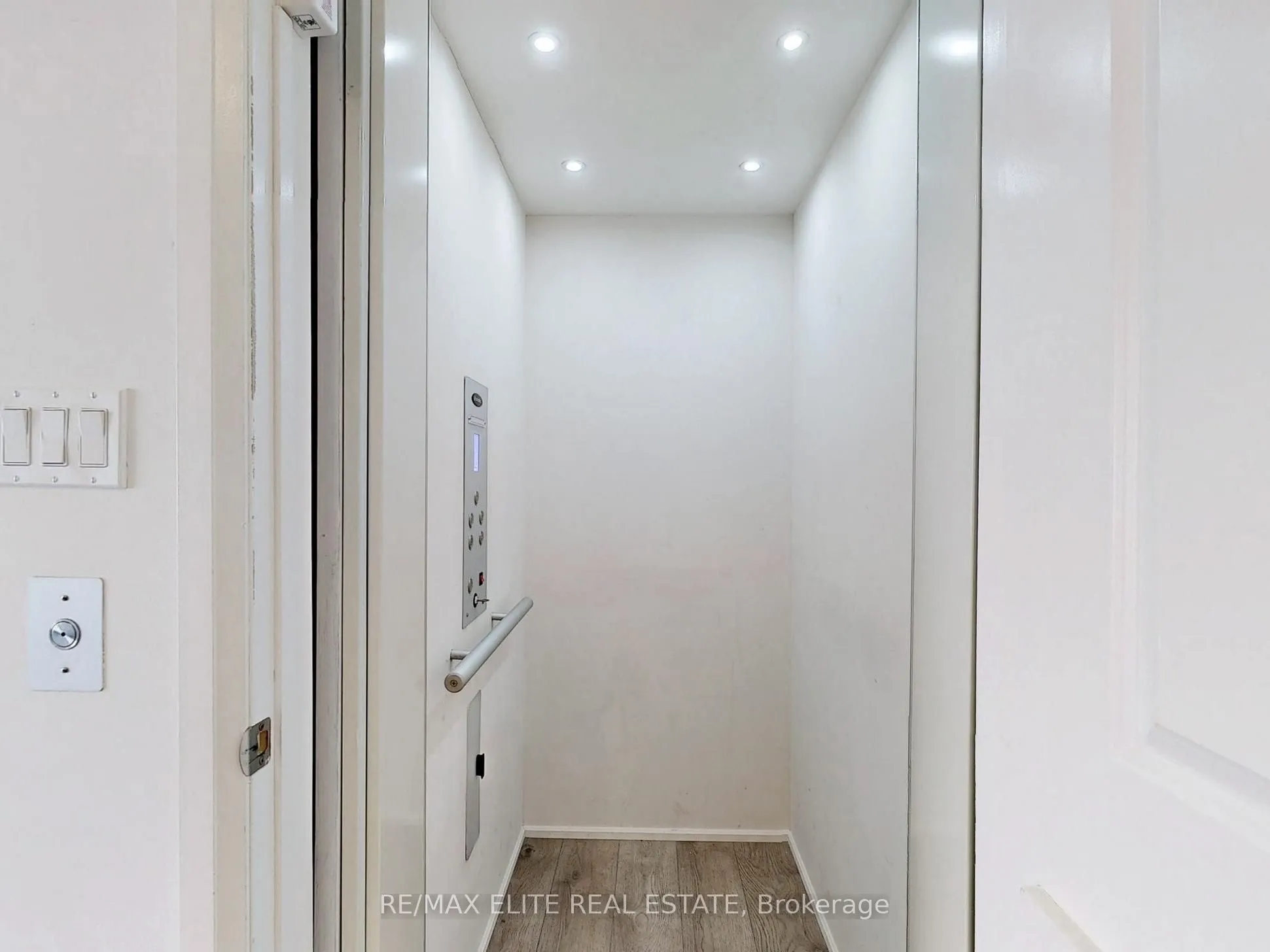 37 George Kirby Street