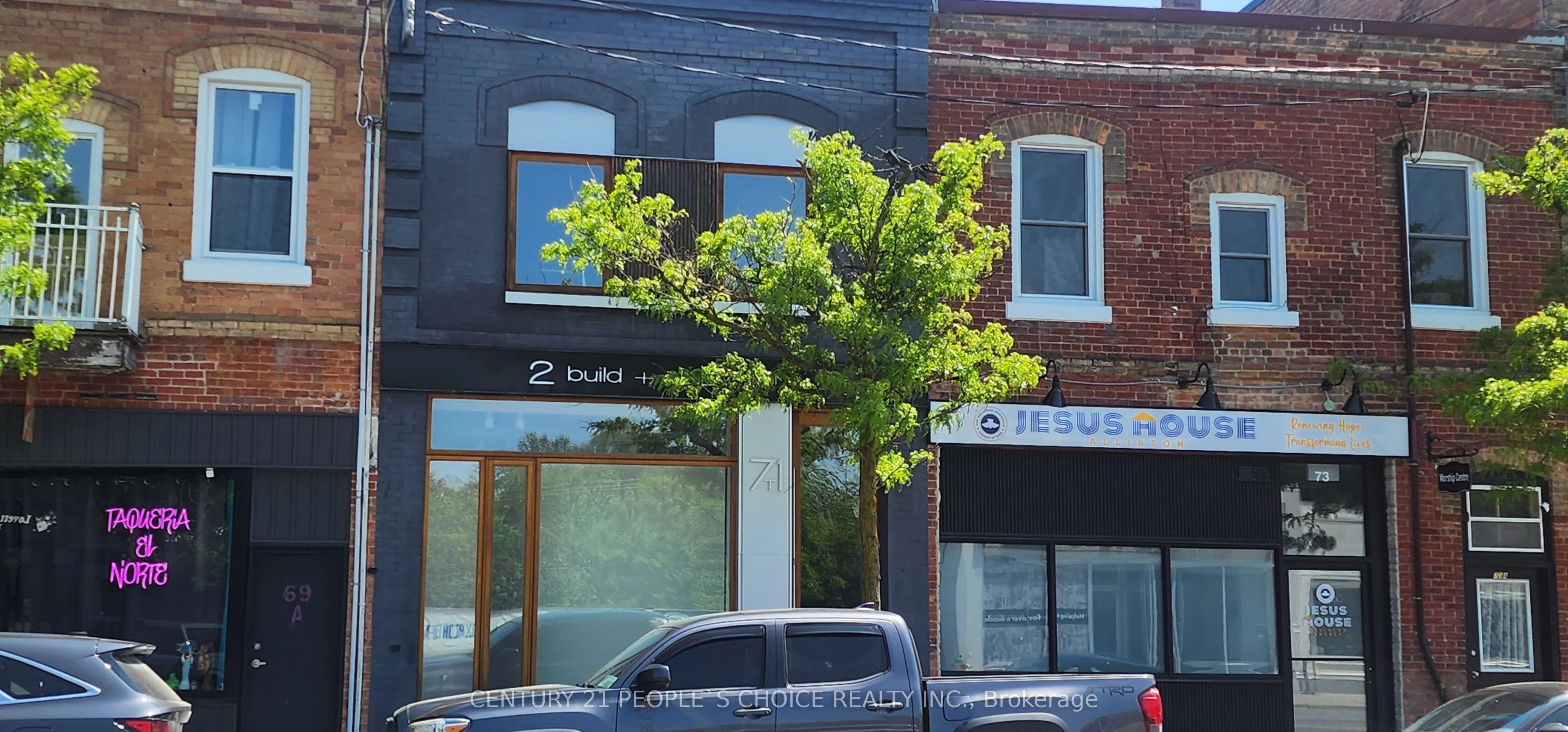 71 Victoria Street W