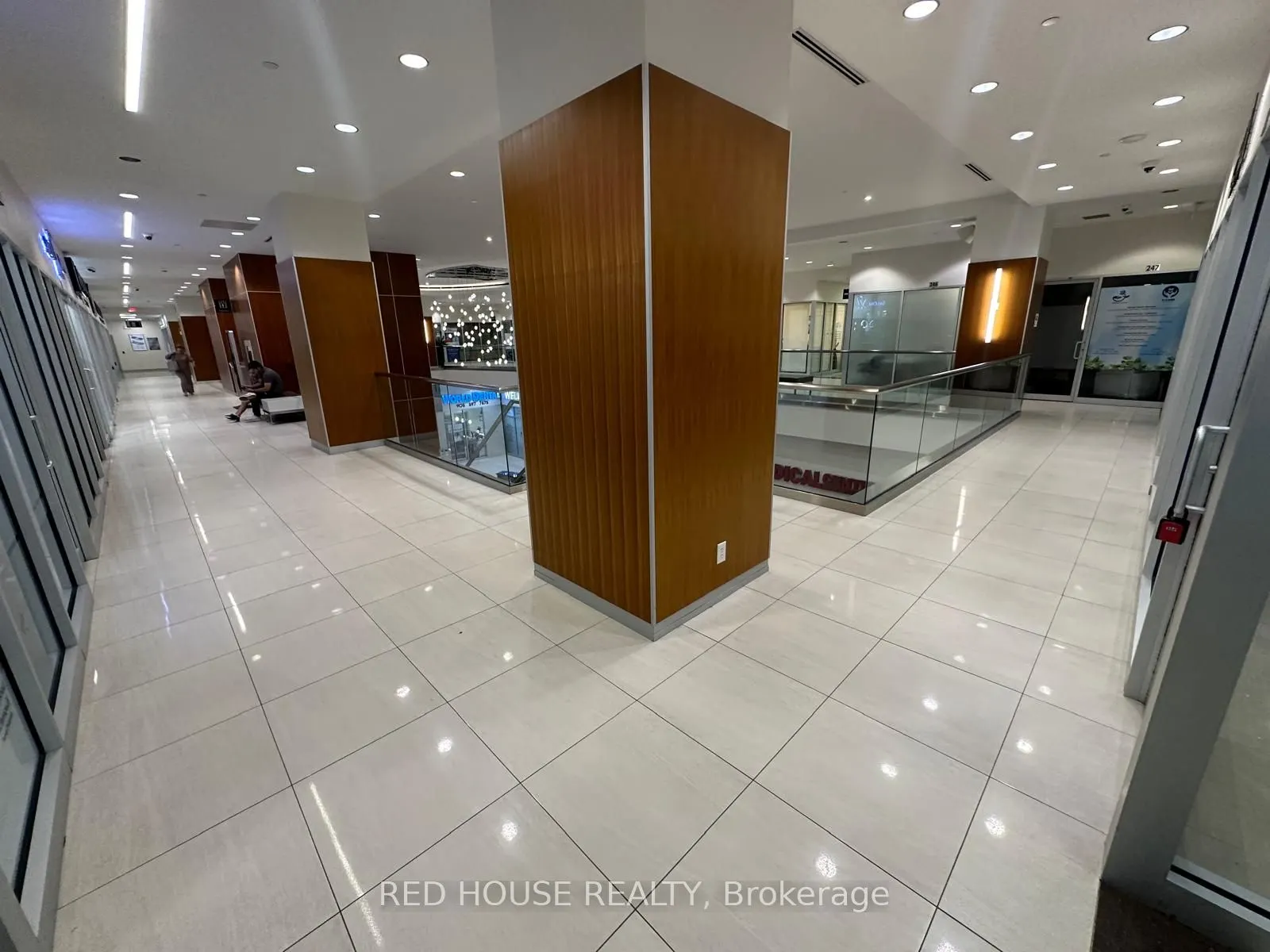 7163 Yonge Street, #279-281
