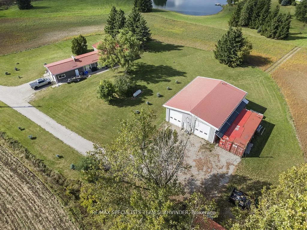 5897 17th Side Road