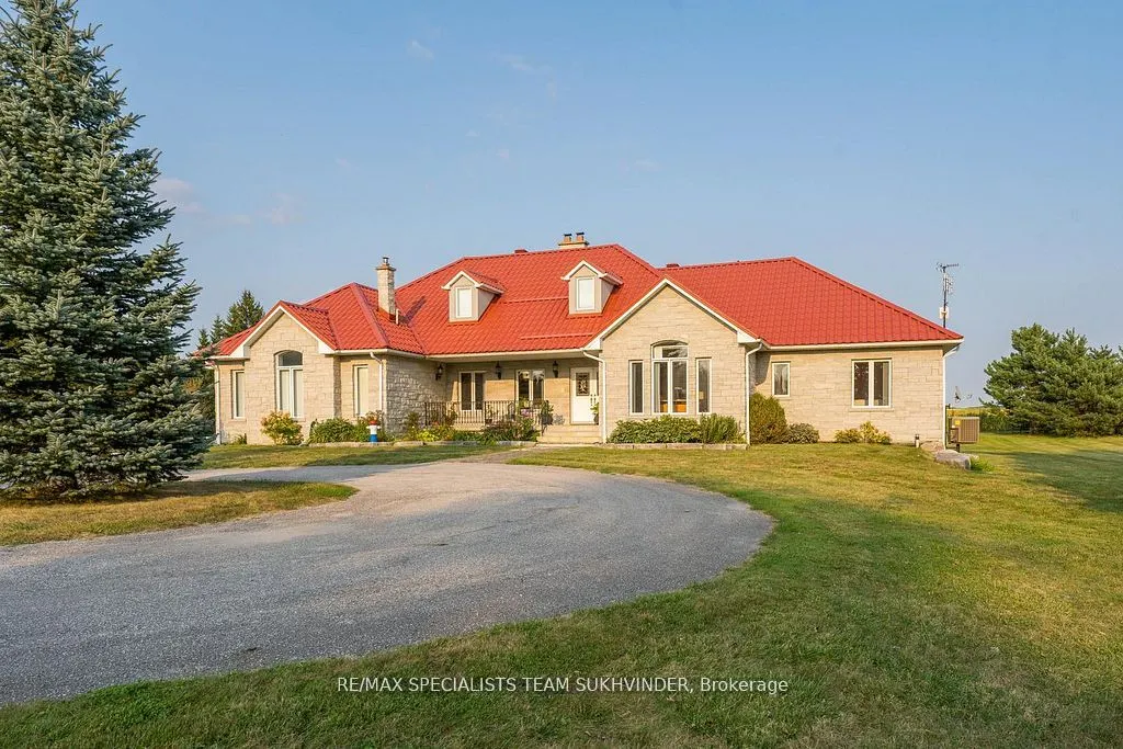 5897 17th Side Road