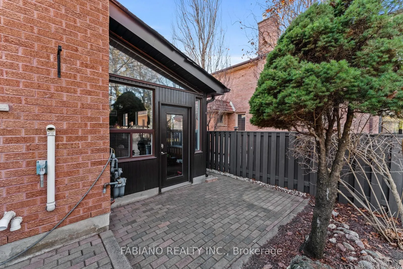 186 Wigwoss Drive