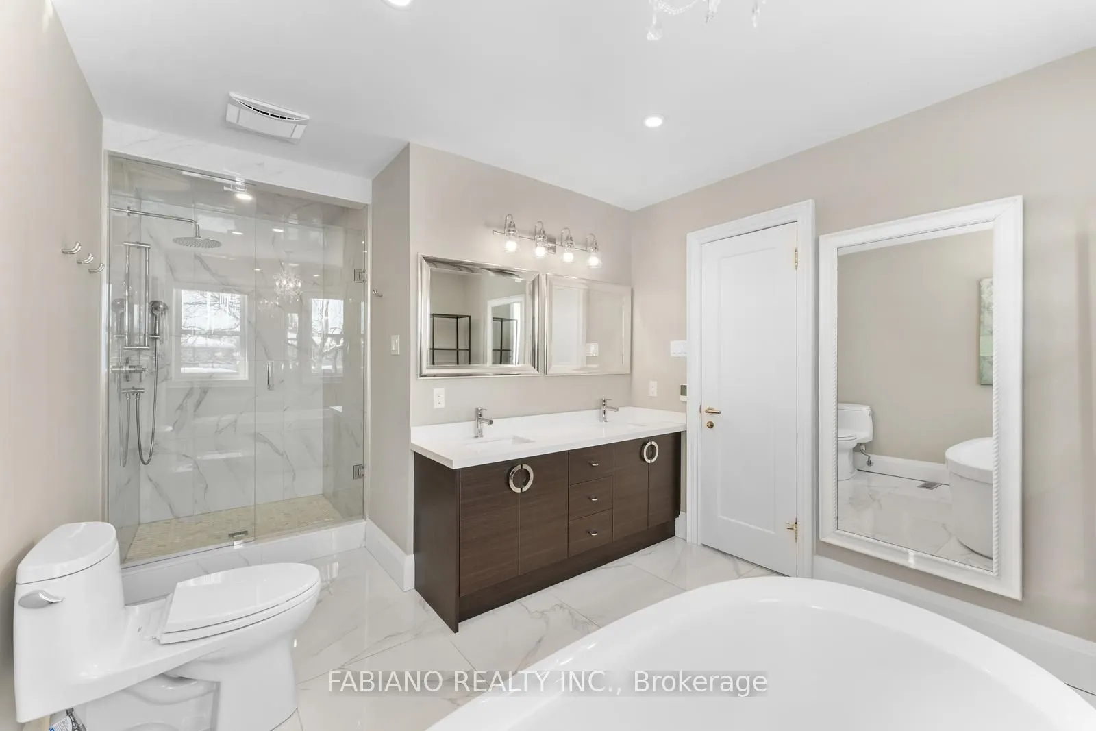 186 Wigwoss Drive