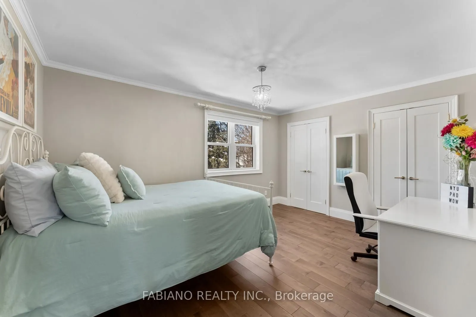 186 Wigwoss Drive