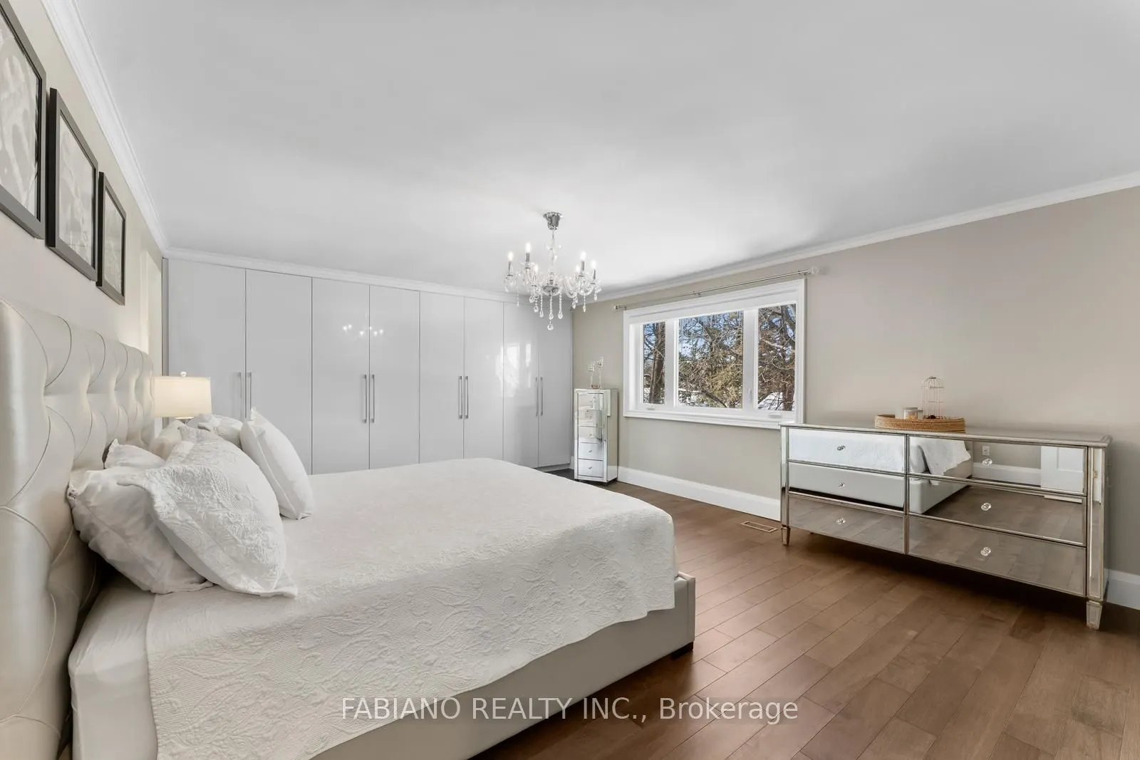 186 Wigwoss Drive