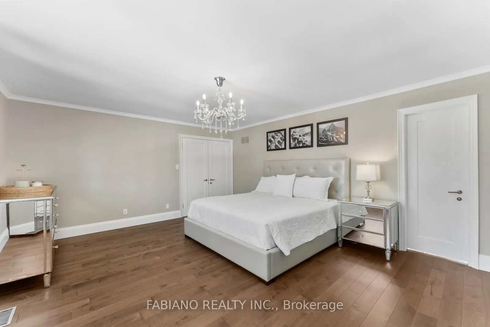 186 Wigwoss Drive