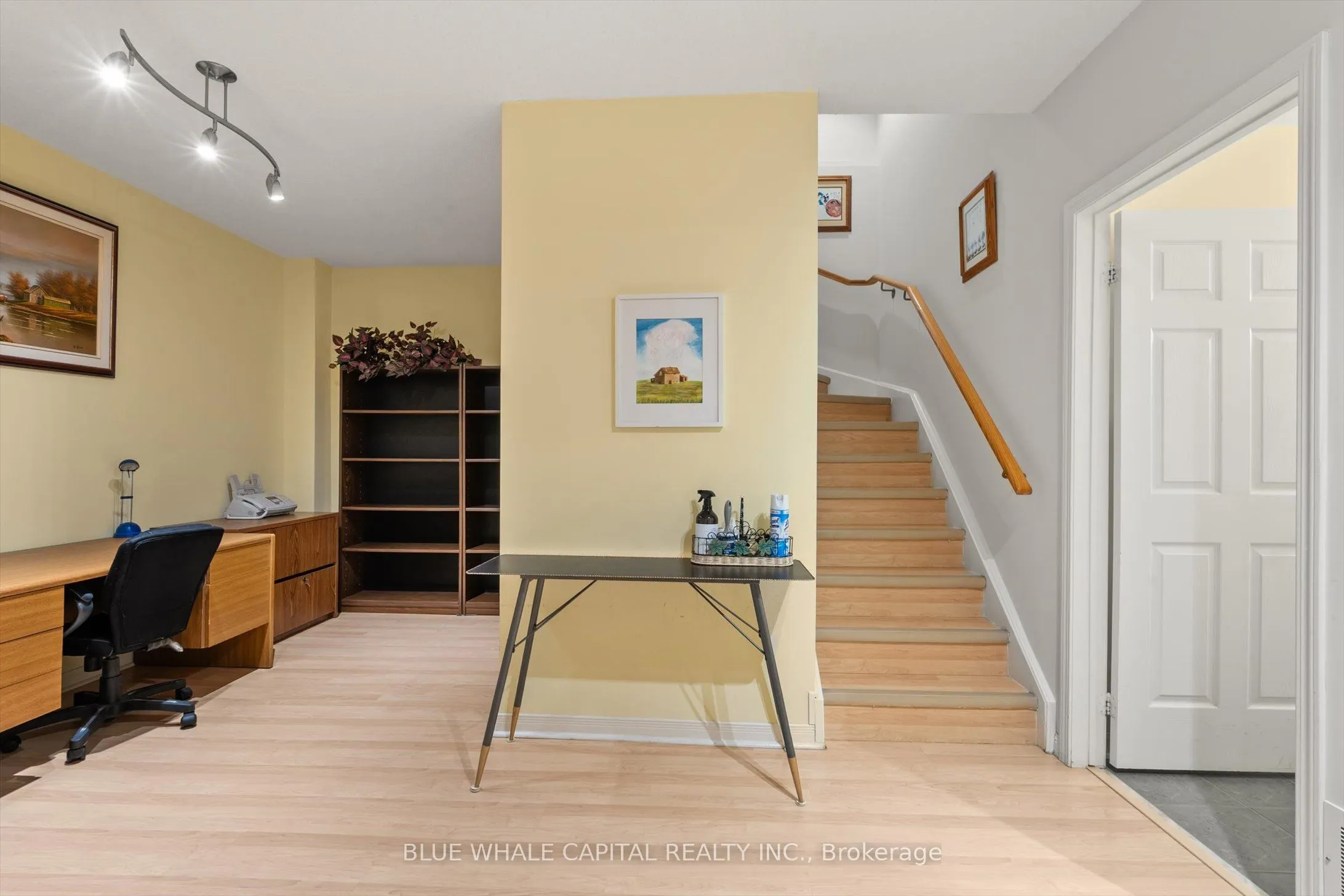 23 St.Moritz Way, #01