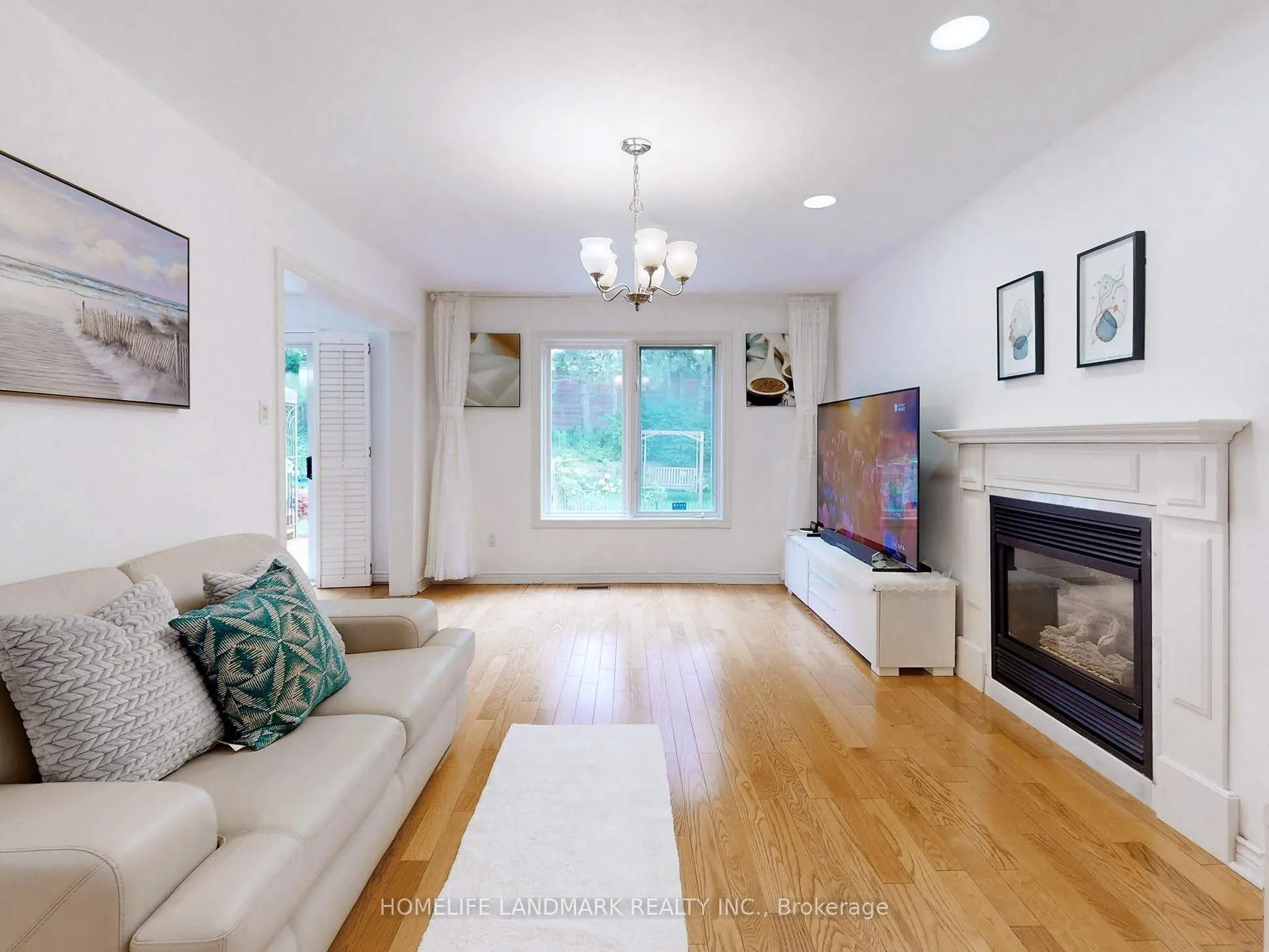64 Bradgate Drive