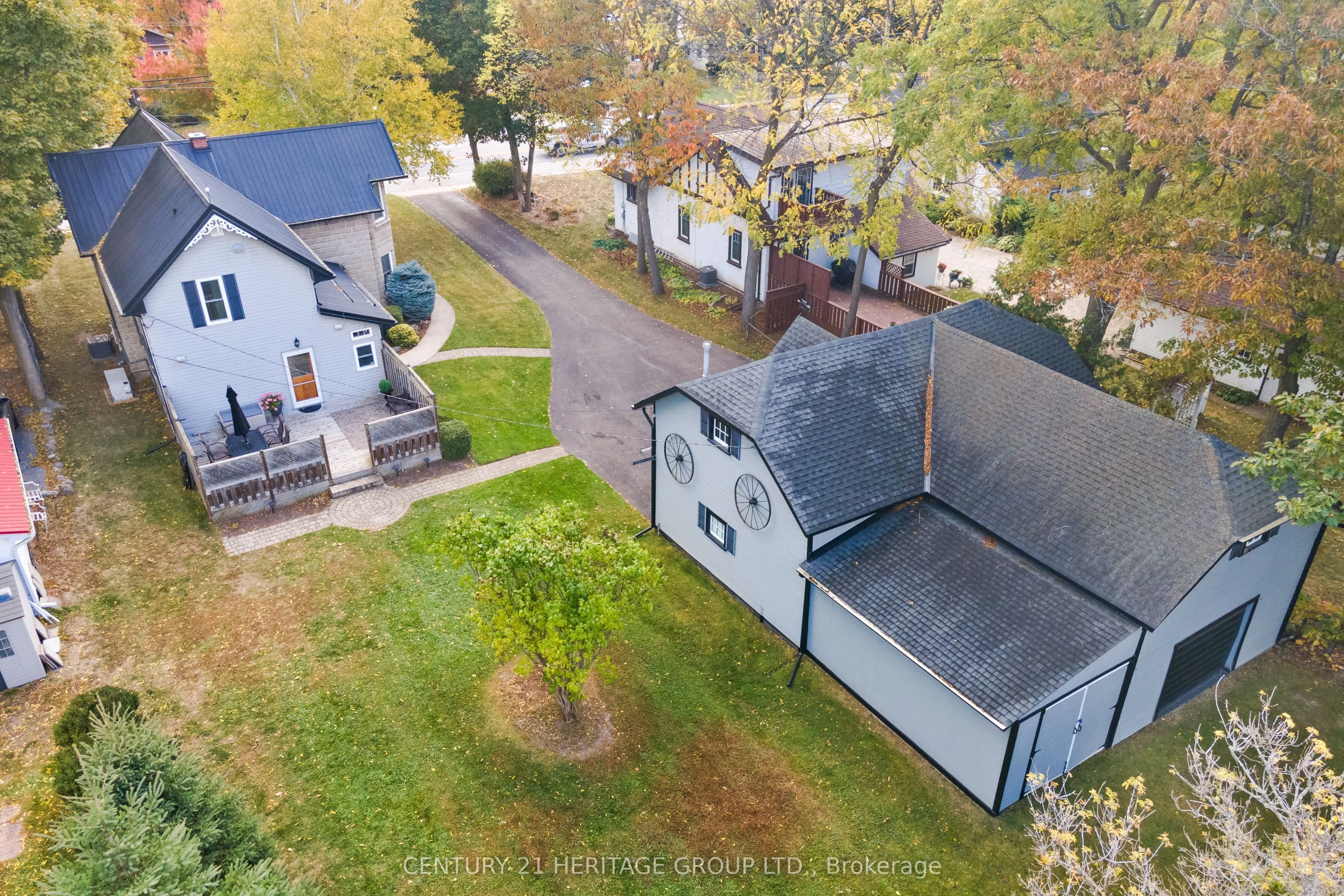 20314 Leslie Street