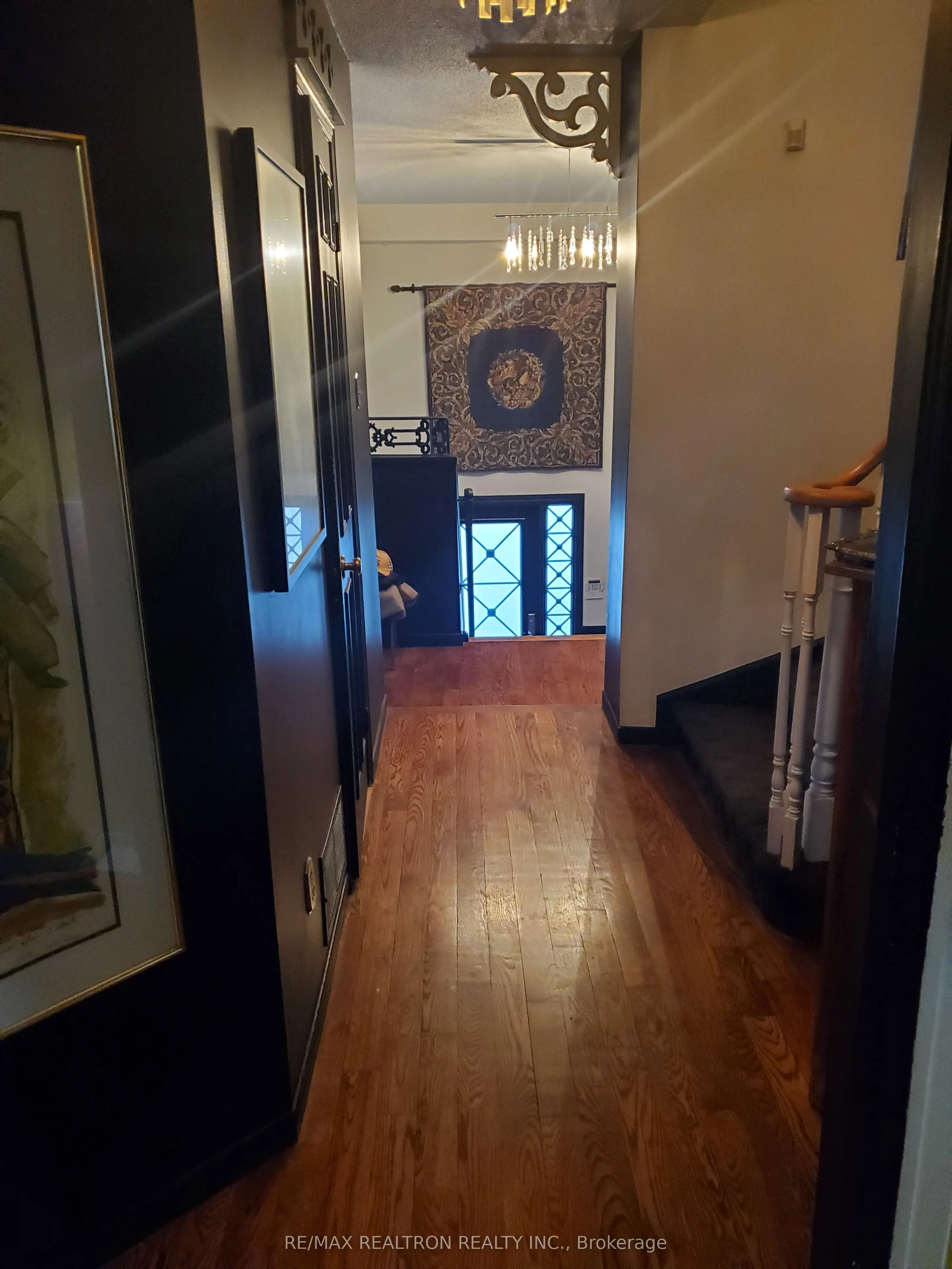 44 Roxborough Lane