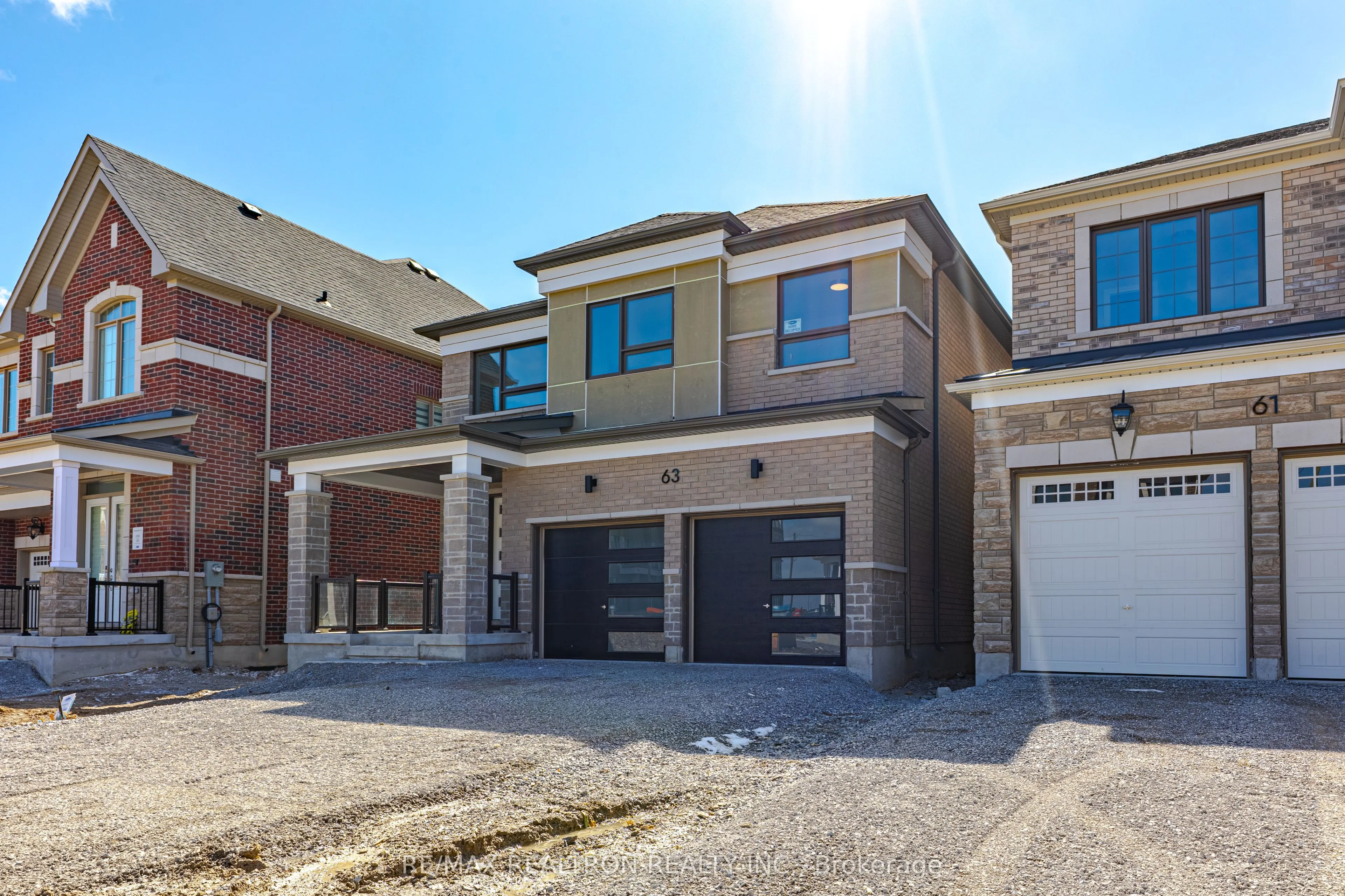 63 Greenridge Crescent