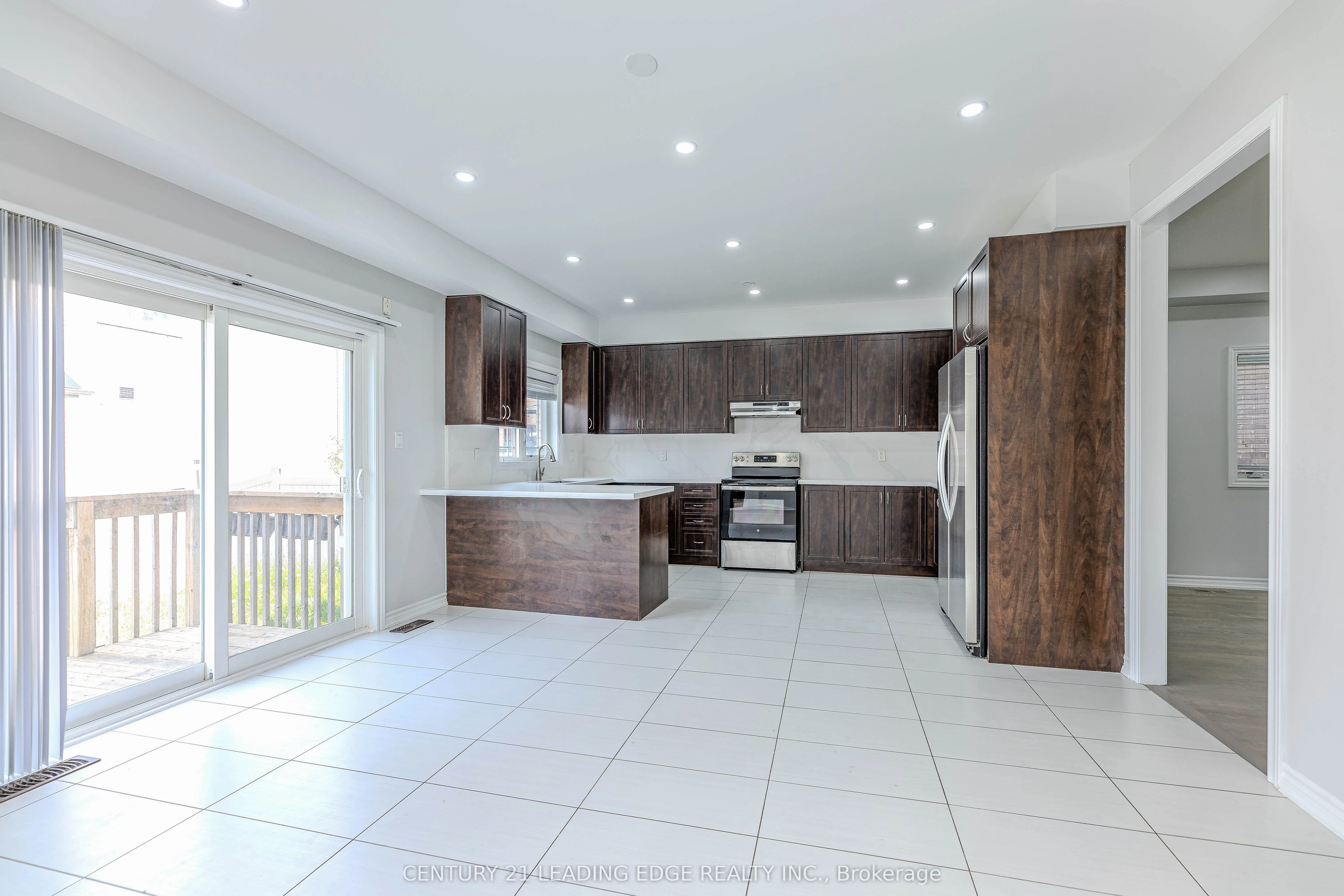 122 Mckenzie Way