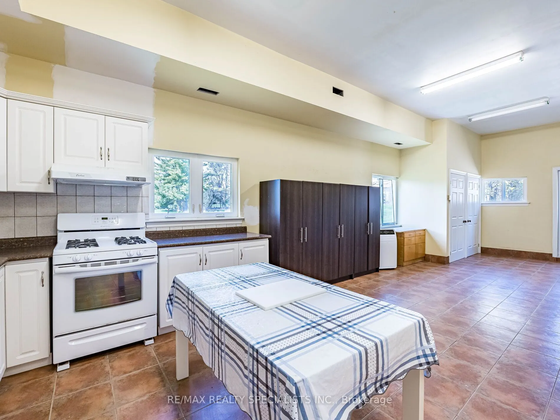 51 Diana Drive