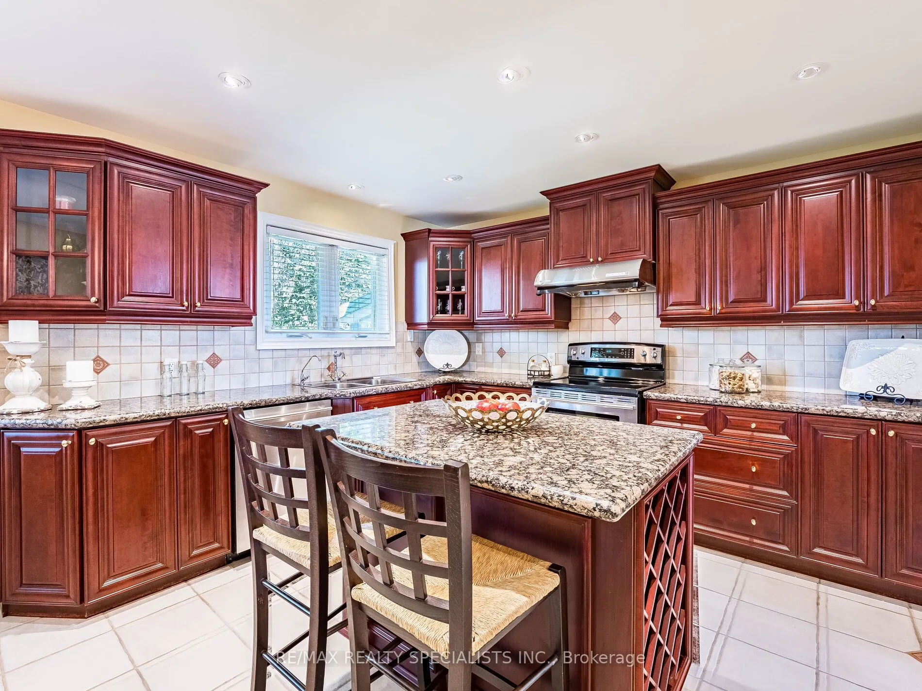 51 Diana Drive