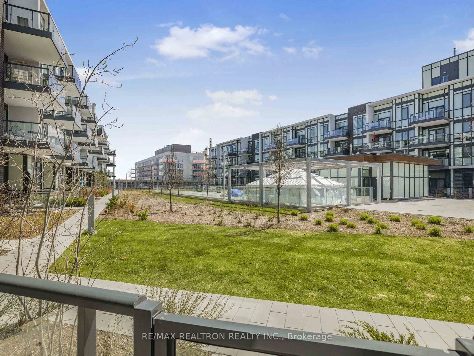 415 Sea Ray Avenue #101