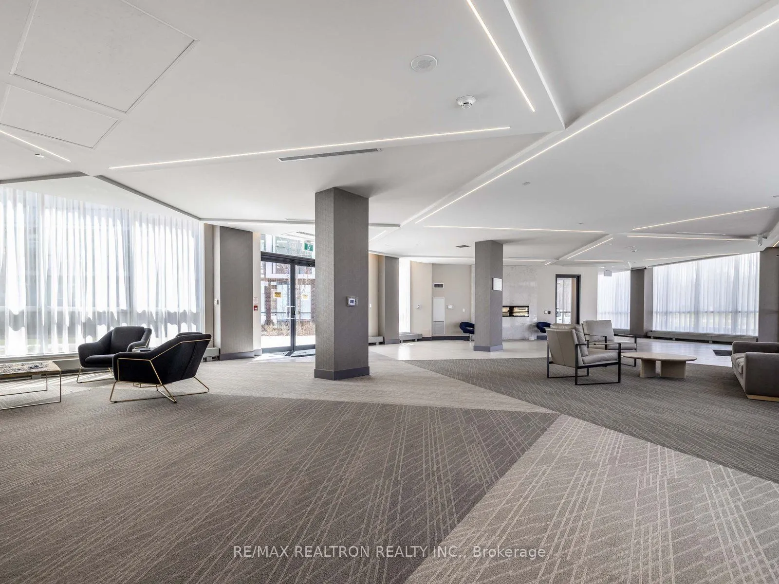 415 Sea Ray Avenue #101