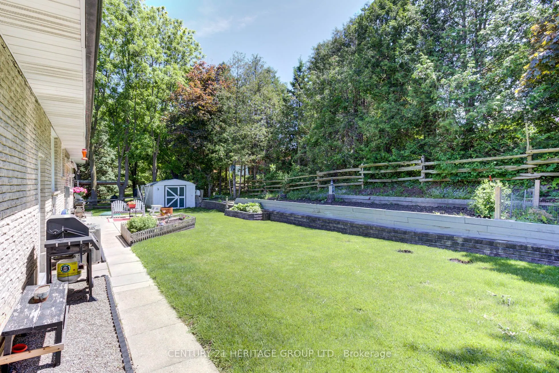 7987 County Rd 1