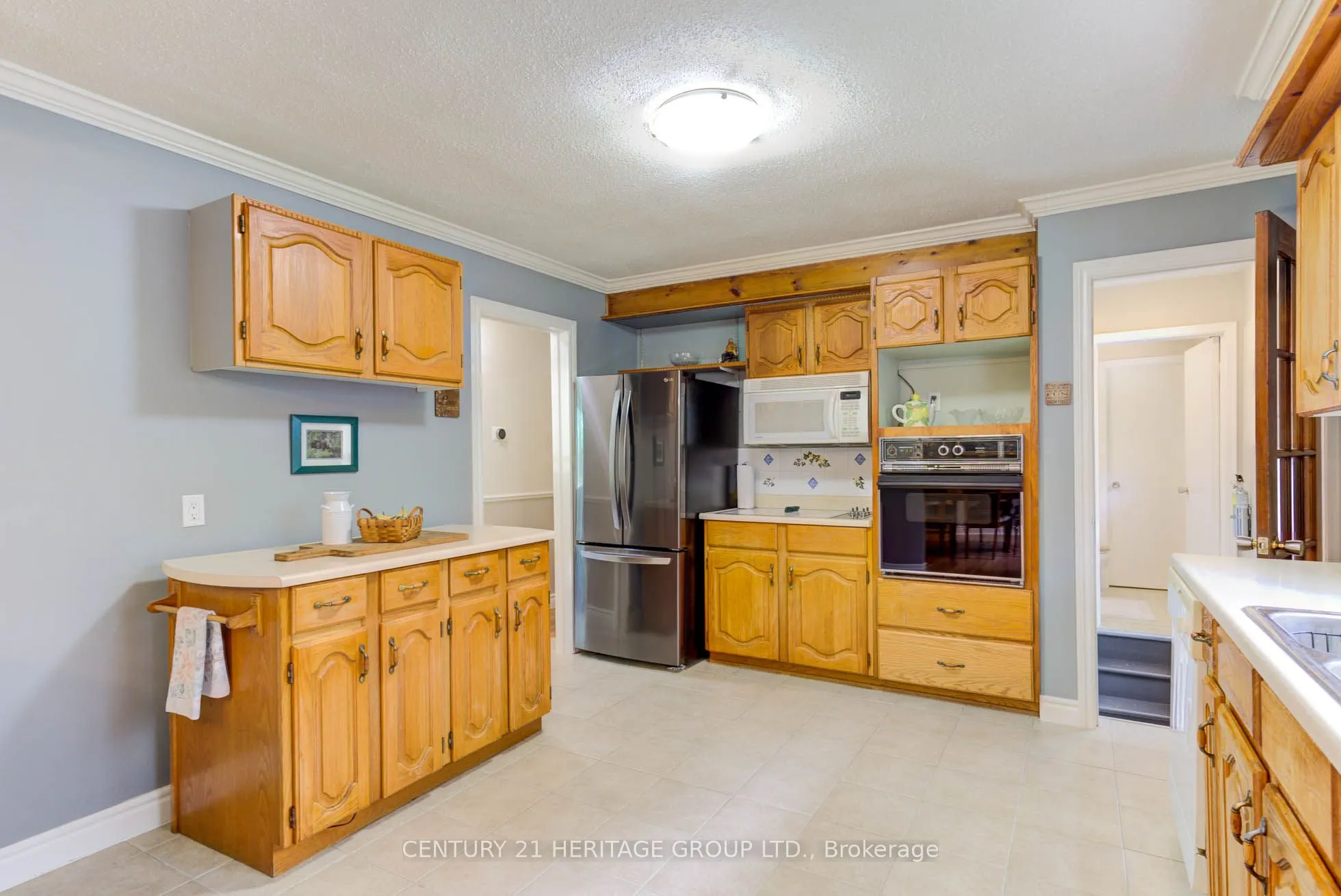 7987 County Rd 1