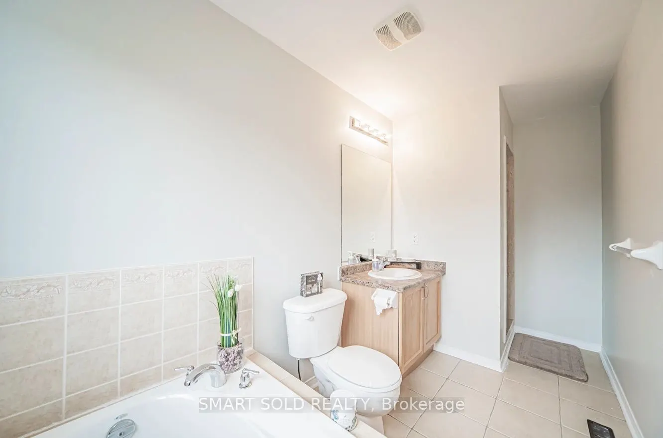 15 Brumstead Drive N