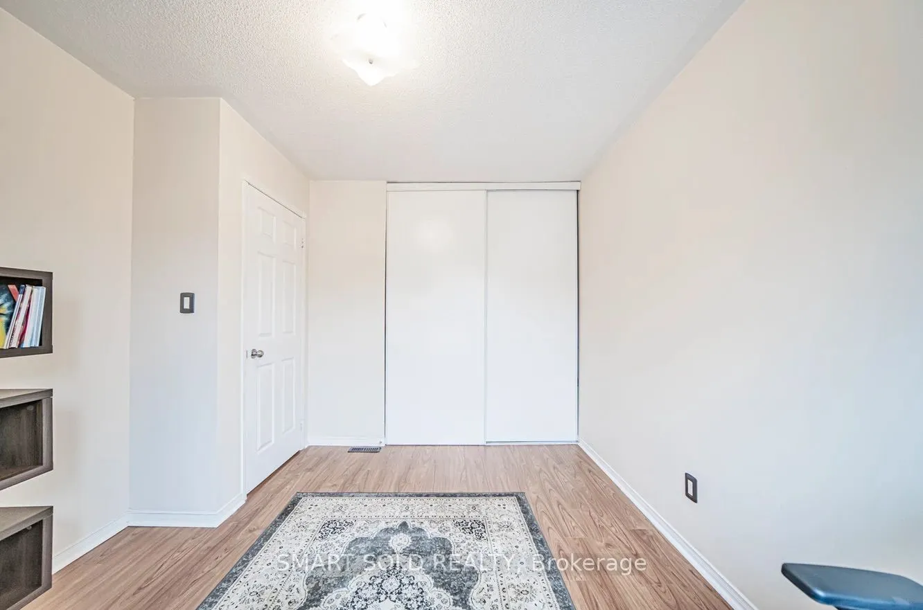 15 Brumstead Drive N