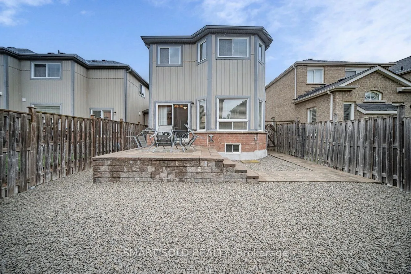 15 Brumstead Drive N